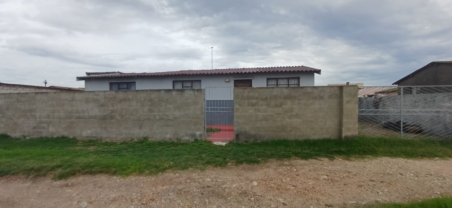 4 Bedroom Property for Sale in Kwazakhele Eastern Cape